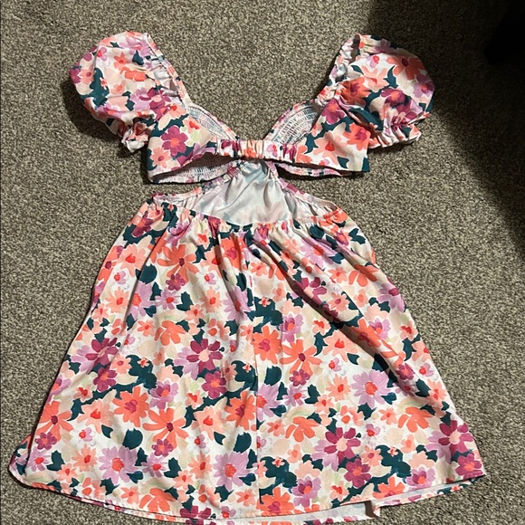 Floral Puff Sleeve Dress - Picture 2 of 2